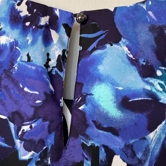 Black Label By Chico’s; size 2 (L); single button back opening; UEC - Picture 6 of 7